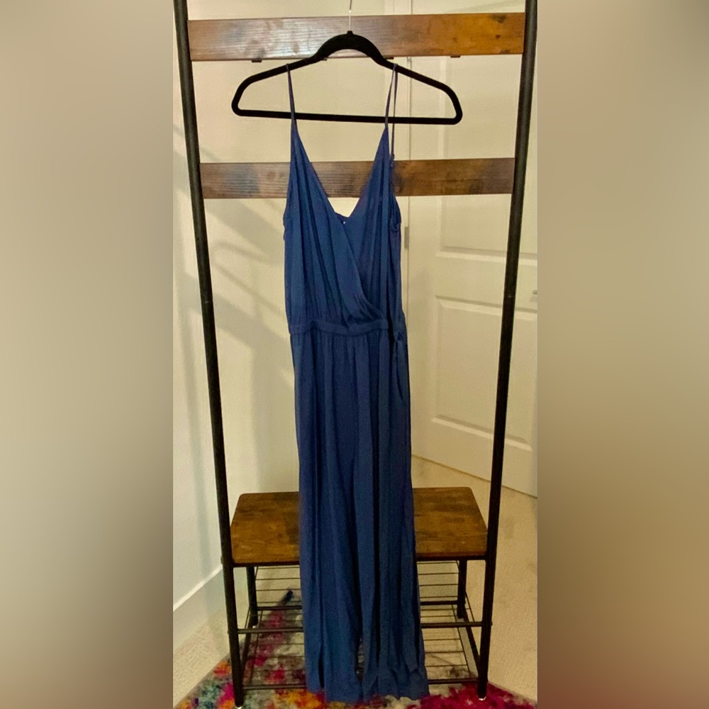 LASCANA for VENUS Navy Blue Wide-Leg Spaghetti Strap Jumpsuit w/ Pockets